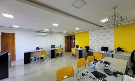 Sala comercial à venda no Centro, Caxias do Sul  por R$ 295.000