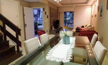Casa com 3 quartos à venda no Santa Catarina, Caxias do Sul  por R$ 730.000