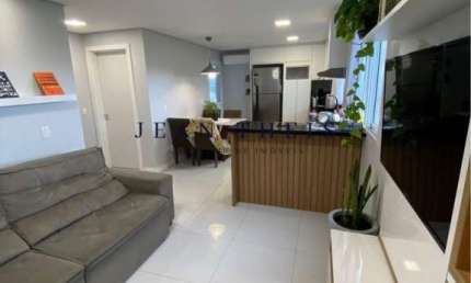 Casa com 2 quartos à venda no São Luiz, Caxias do Sul  por R$ 600.000