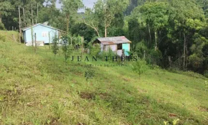 Chácara / sítio com 1 quarto à venda na Vila Oliva (Distrito), Caxias do Sul  por R$ 250.000