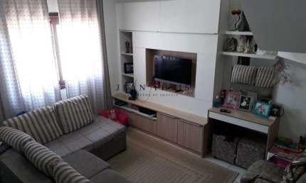Casa com 2 quartos à venda na Nossa Senhora da Saúde, Caxias do Sul  por R$ 320.000