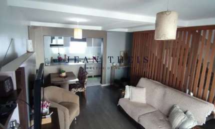 Casa em condomínio fechado com 2 quartos à venda no São Victor COHAB, Caxias do Sul  por R$ 299.000