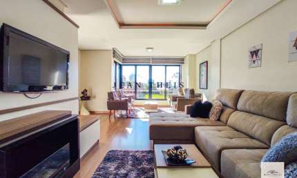 Apartamento com 3 quartos à venda no Medianeira, Caxias do Sul  por R$ 899.000