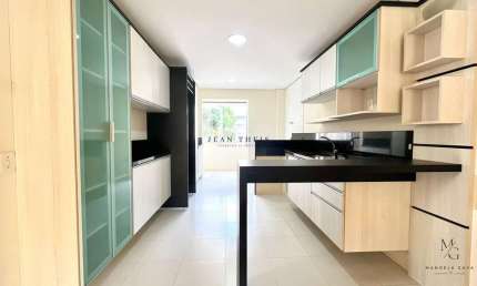 Apartamento com 2 quartos à venda no Charqueadas, Caxias do Sul  por R$ 300.000