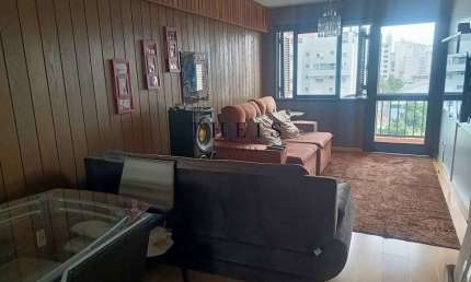 Apartamento com 3 quartos à venda no Exposição, Caxias do Sul  por R$ 446.000