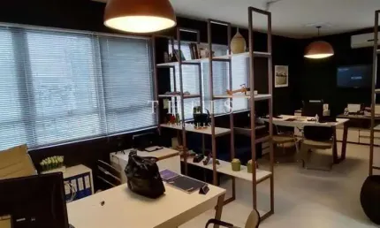 Ponto comercial à venda no centro, caxias do sul , 52 m2 por r$ 295.000
