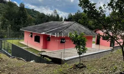 Terreno à venda na Linha 30, Farroupilha  por R$ 980.000