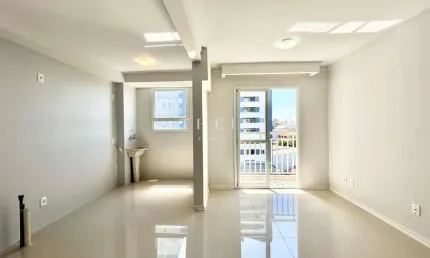 Apartamento com 3 quartos à venda no De Lazzer, Caxias do Sul , 81 m2 por R$ 320.000
