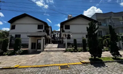 Casa com 3 quartos à venda no sagrada família, caxias do sul , 114 m2 por r$ 650.000
