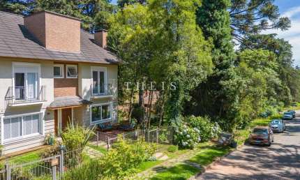 Casa com 3 quartos à venda na Suzana, Canela , 168 m2 por R$ 1.490.000