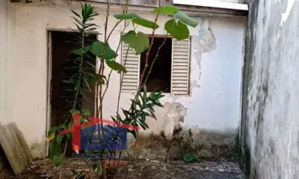 Casa com 2 quartos para alugar no Umuarama, Osasco 
