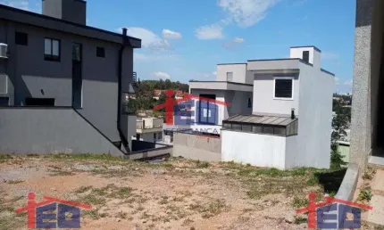 Terreno em condomínio fechado à venda no Jardim Semiramis, Cotia 