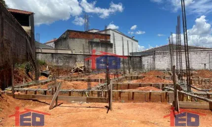Casa com 3 quartos à venda no Umuarama, Osasco 