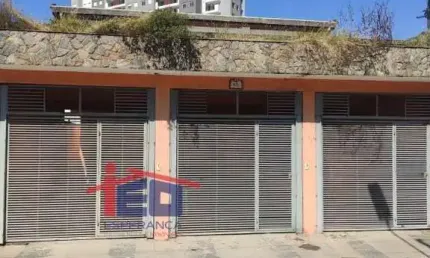 Casa com 2 quartos para alugar no Jardim Timbauhy, Barueri 