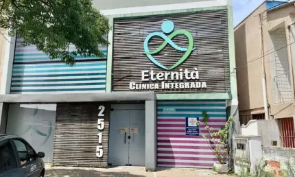 Excelente Prédio Comercial no Bairro Nossa Senhora das Graças
