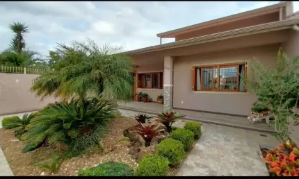Casa com 3 quartos à venda no Niterói, Canoas 