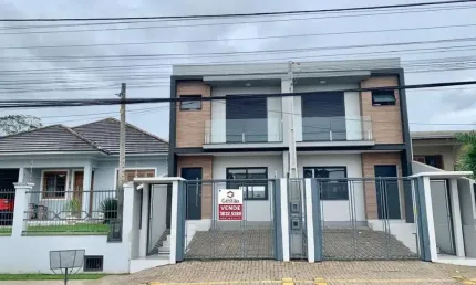 Casa com 3 quartos à venda no Igara, Canoas 