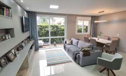 Vende Apartamento Garden de 3 dormitórios  transformado em 2 com living estendido decorado e mobiliado