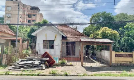 Excelente Terreno c/270 m² (10x27) no Bairro Centro