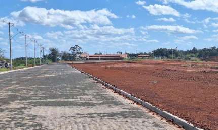 Terreno em condomínio fechado à venda na Rua Vanilda Favieiro, São José, Canoas