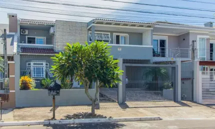 Casa com 4 quartos à venda no Marechal Rondon, Canoas 