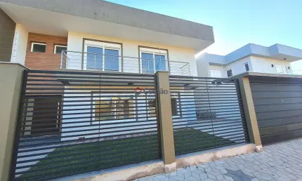 Casa com 3  suítes à venda, 210m² no Bairro Mont Serrat em Canoas