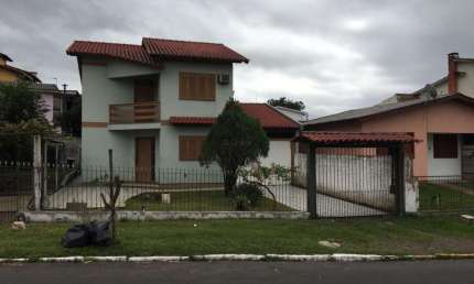Casa com 3 quartos à venda no Igara, Canoas 