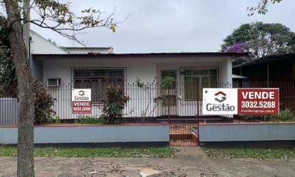 Casa Térrea em Terreno c/ 518,40 m² (14,40x36) no Bairro Igara