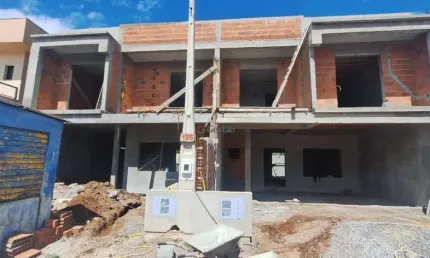 Casa com 3 quartos à venda no Mont Serrat, Canoas 
