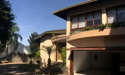 Casa com 6 quartos para alugar no Igara, Canoas 