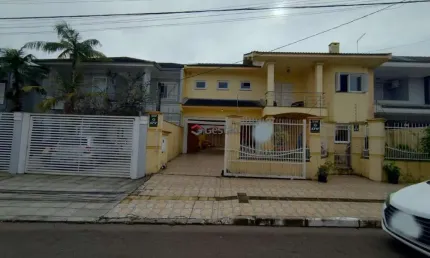 Casa com 5 quartos à venda no Moinhos De Vento, Canoas 