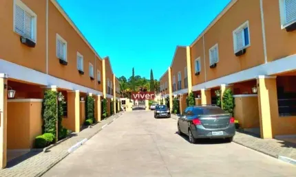 Casa à venda condomínio 2 dormitórios suítes piscina Atibaia/SP