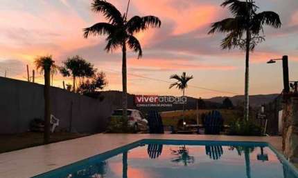 OPORTUNIDADE DE CHACARA À VENDA! PARA VOCE DESFRUTAR DE MOMENTOS DE TRANQUILIDADE EM MEIO A NATUREZA!