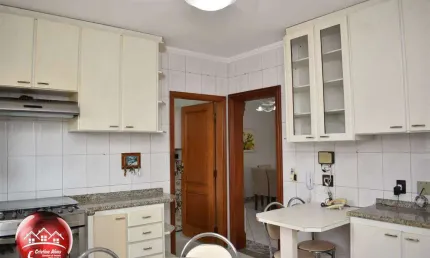 300 METROS DA PRAIA - ÓTIMO LOCAL - APARTAMENTO MOBILIADO COM 3 SUÍTES!!