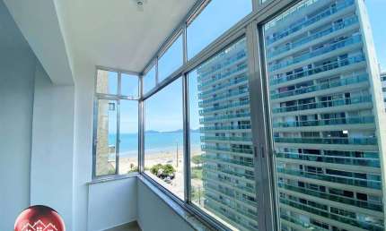 APARTAMENTO COM VISTA PARA O MAR - AO LADO DA PRAIA - NO EMBARÉ EM SANTOS!