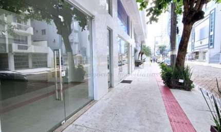 Sala comercial para Locação Anual no bairro Centro em Balneário Camboriú