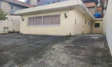 Casa para Venda em São Paulo, Parque Regina, 2 dormitórios, 2 banheiros, 10 vagas