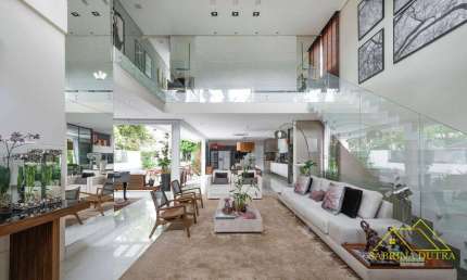 Casa com 4 dormitórios à venda, 485 m² por R$ 7.800.000 - Jurerê - Florianópolis/SC