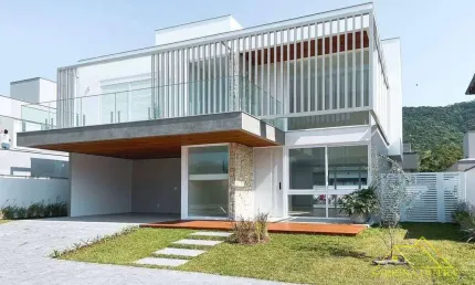 Casa com 4 dormitórios à venda, 341 m² por R$ 3.190.000 - Ratones - Florianópolis/SC