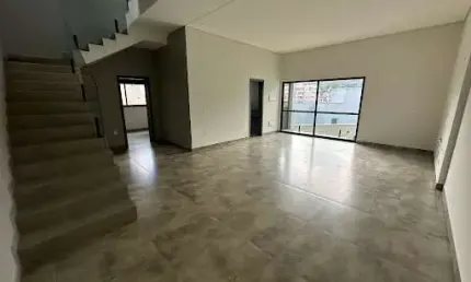 Casa com 3 dormitórios à venda, 139 m² por R$ 1.580.000,00 - Córrego Grande - Florianópolis/SC