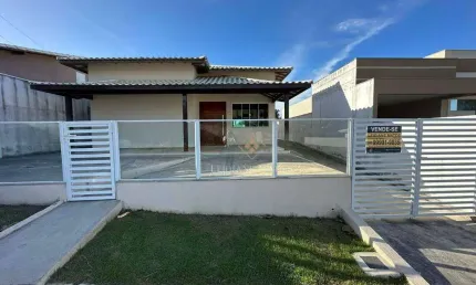 Casa com 3 dormitórios à venda, 115 m² por R$ 570.000 - Condomínio Solar dos Cantarinos - São Matheus - São Pedro da Aldeia/RJ