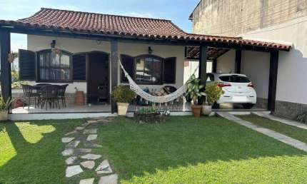 Casa à venda no condomínio Solemar por R$ 380.000 - Estação - Iguaba Grande/RJ