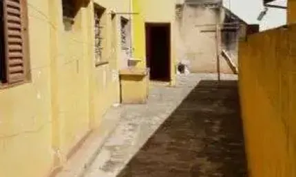 Casa com 2 quartos para alugar na Rua Germano Cesar, Jardim das Carpas, Jundiaí