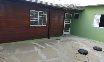 Casa com 1 quarto para alugar na Rua Artibano Murari, Jardim Cruz Alta, Várzea Paulista