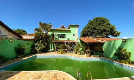 Casa com 4 dormitórios à venda, 440 m² por R$ 720.000,00 - Balneário - São Pedro da Aldeia/RJ