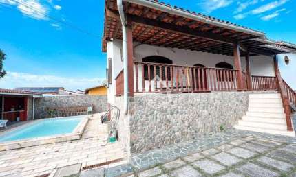 Casa com 3 dormitórios à venda, 283 m² por R$ 900.000,00 - Centro - São Pedro da Aldeia/RJ