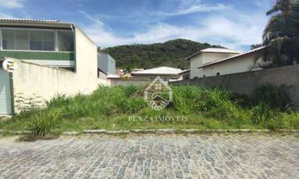 Terreno à venda em condomínio medindo 242 m² por R$ 140.000 - Campo Redondo - São Pedro da Aldeia/RJ