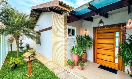 Casa com 3 dormitórios à venda, 95 m² por R$ 850.000,00 - Nova São Pedro - São Pedro da Aldeia/RJ