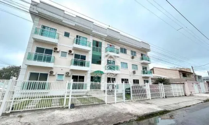 Apartamento com 2 dormitórios à venda, 65 m² por R$ 325.000,00 - Nova São  Pedro  - São Pedro da Aldeia/RJ