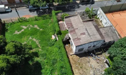 Terreno 700m² na Marechal Deodoro próximo Dom.Bosco Região central Cuiabá
